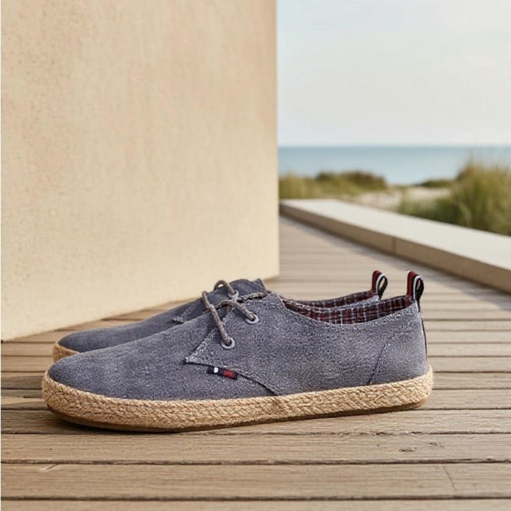 Ben Sherman Gray Canvas